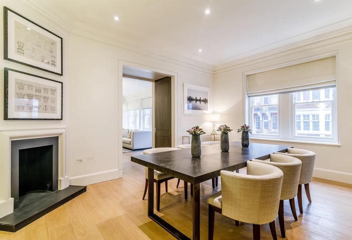 Flat Duke Street in City of Westminster