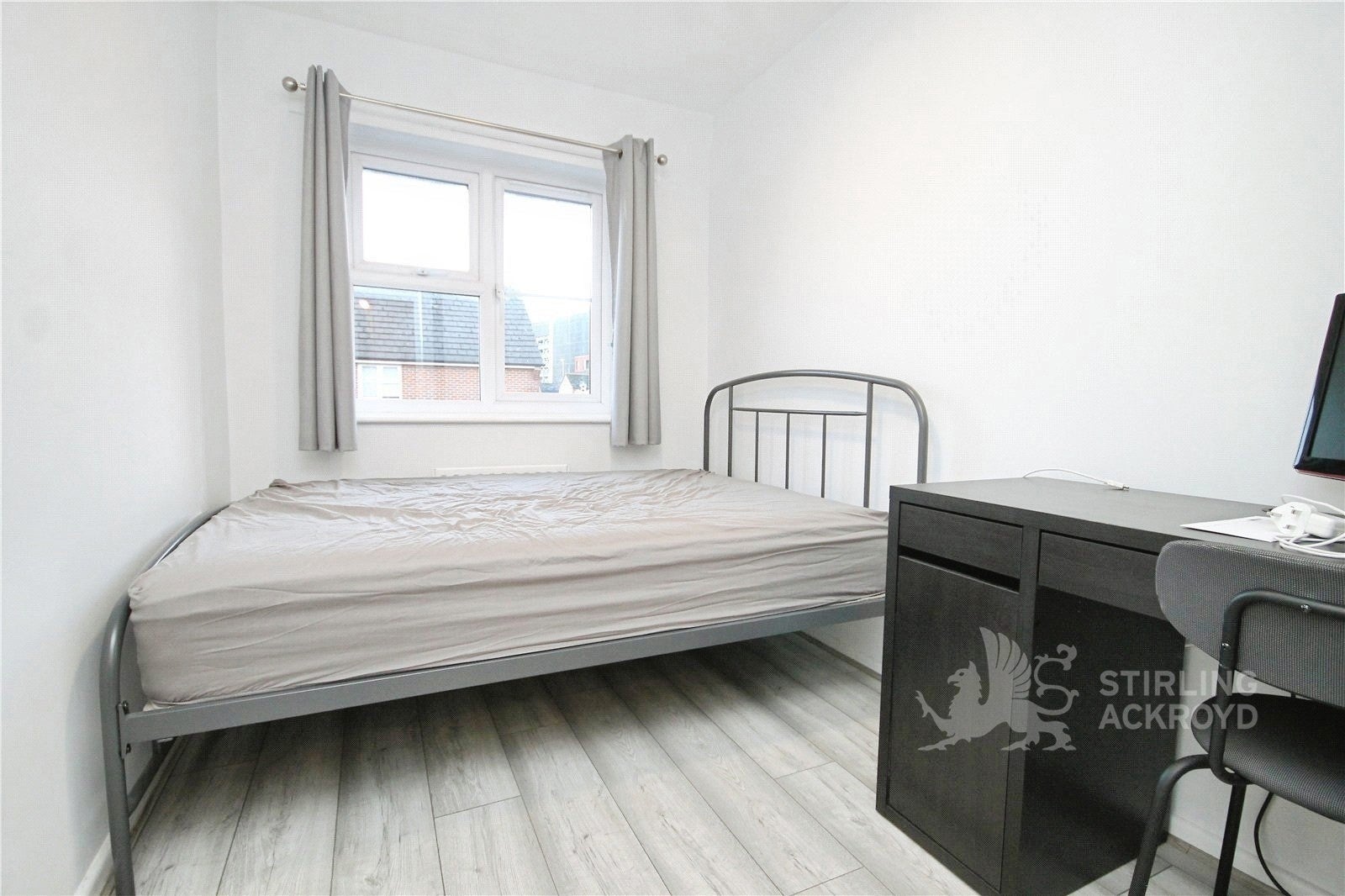 Flat Wey View Court in Guildford