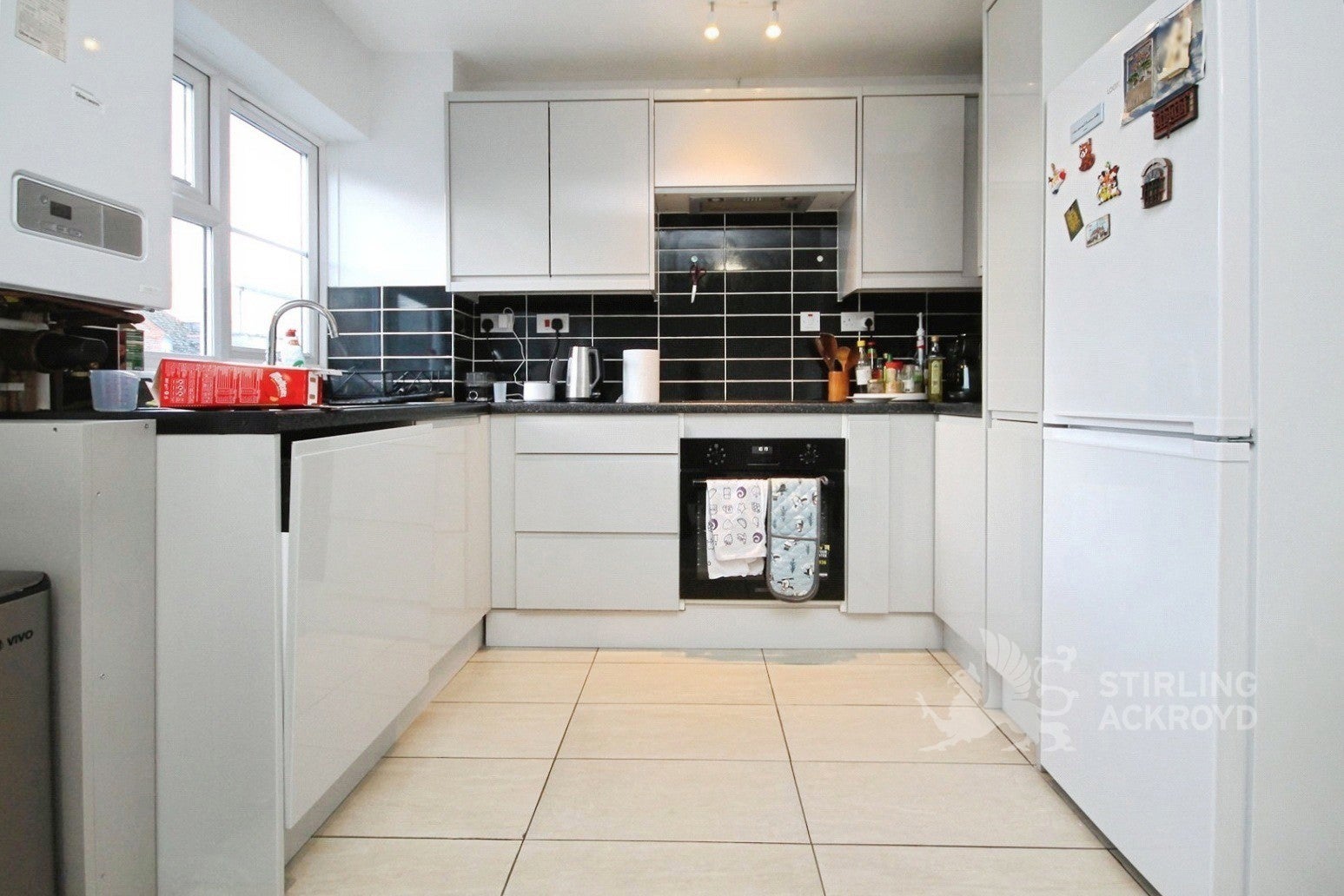 Flat Wey View Court in Guildford