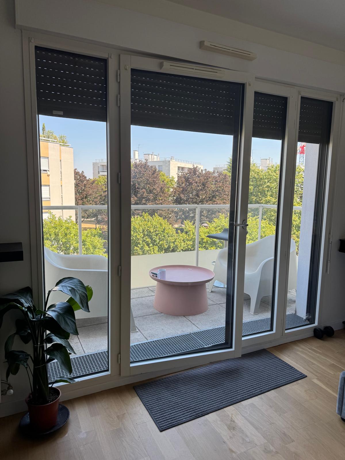 Room Avenue du Président Pompidou in Rueil-Malmaison