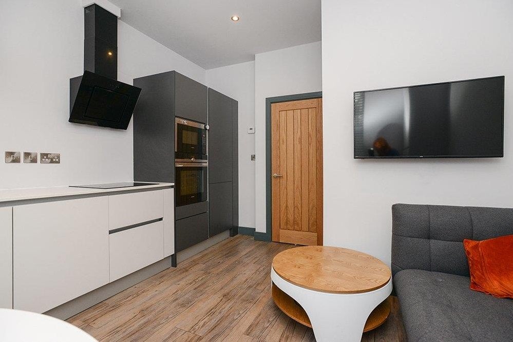 Flat Waverley Street in Nottingham