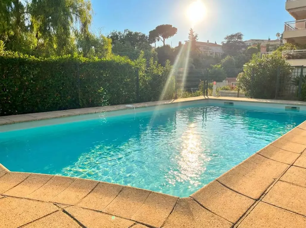 Flat Ancien Chemin de la Lanterne in Nice