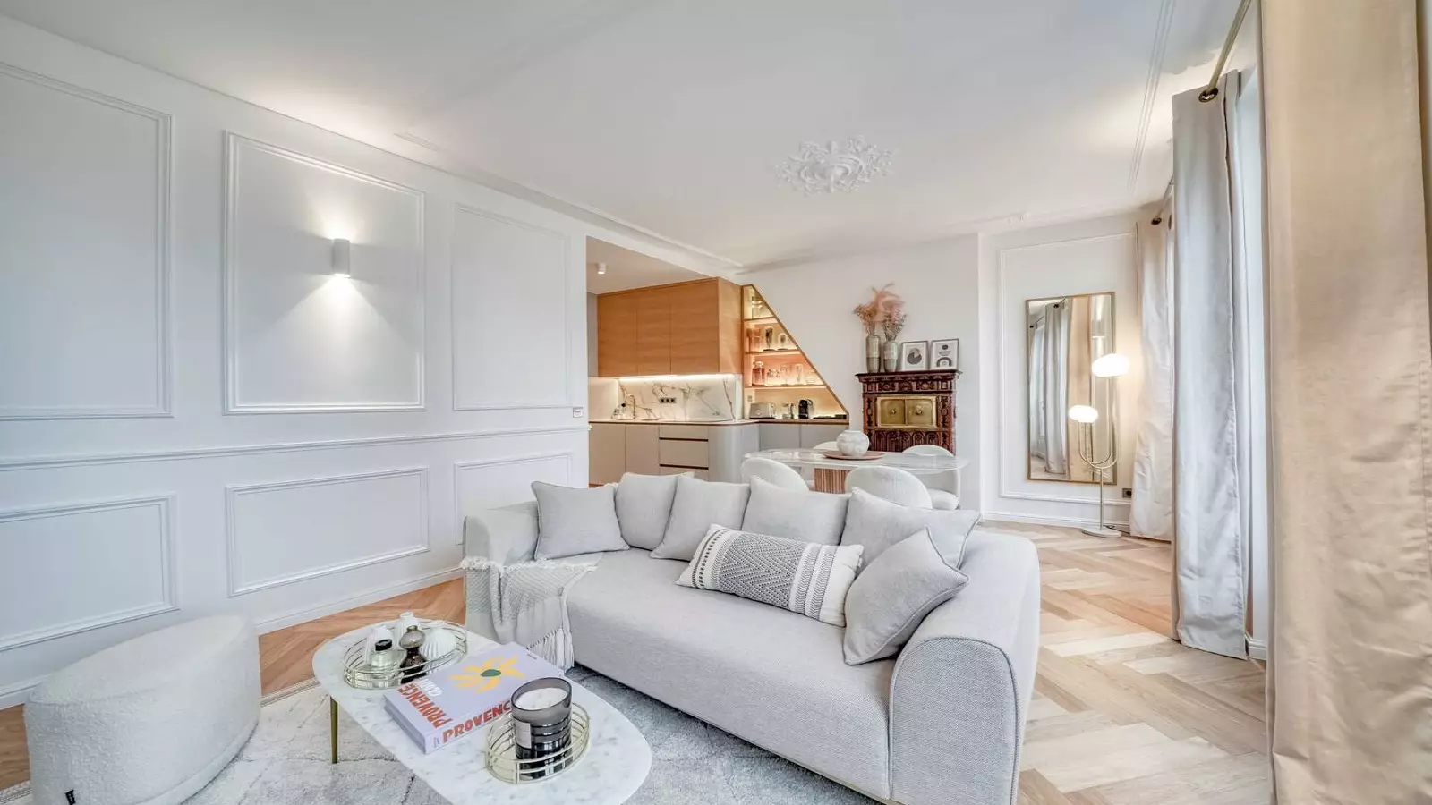 Flat Rue Hérold in Paris