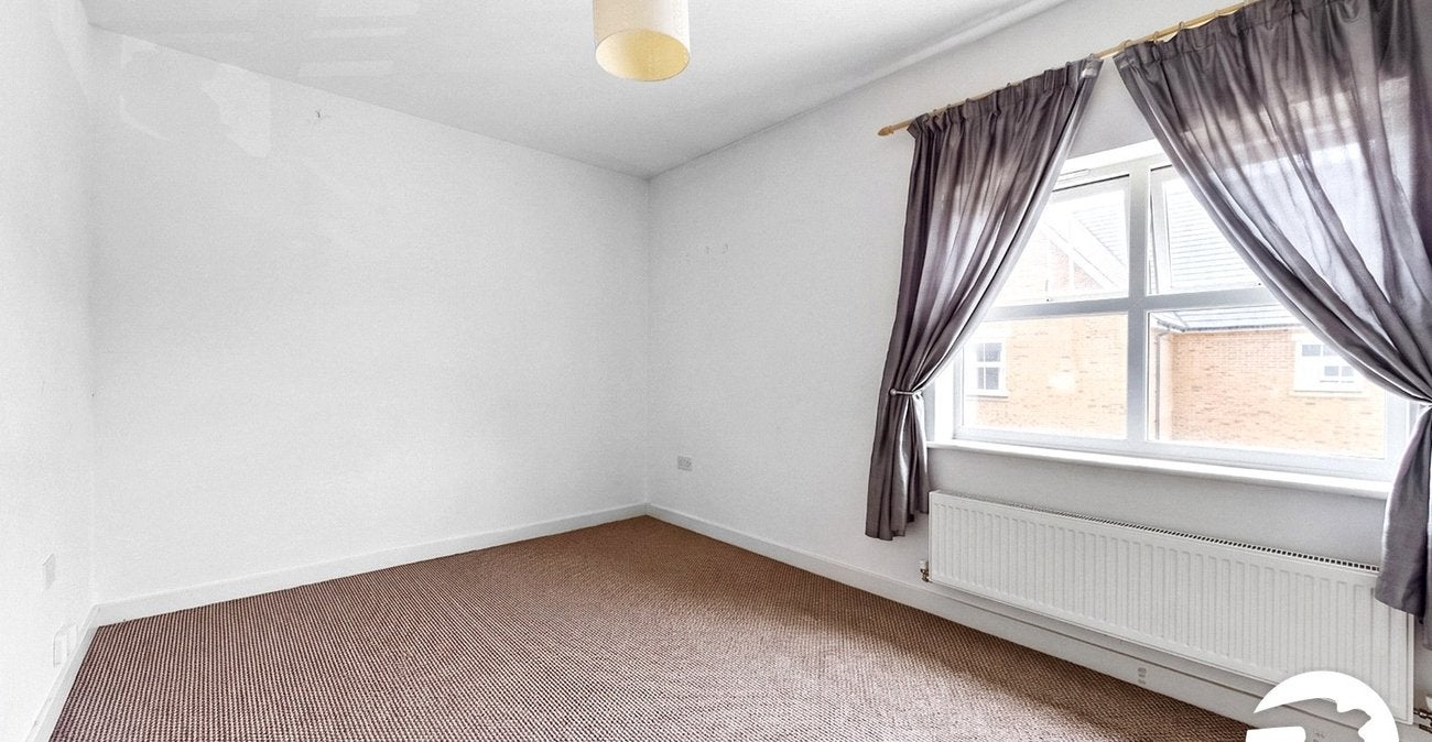 Flat Angelica Square in Maidstone