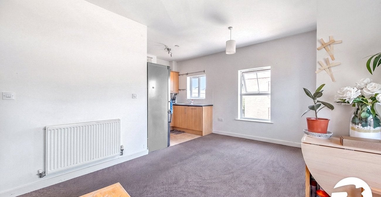 Flat Angelica Square in Maidstone