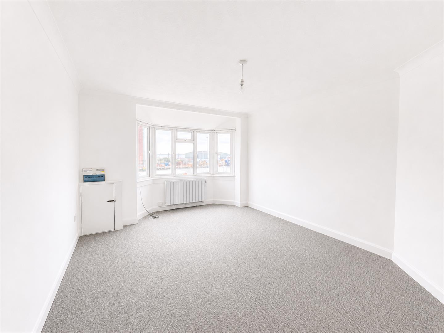 Flat Albion Street in Adur