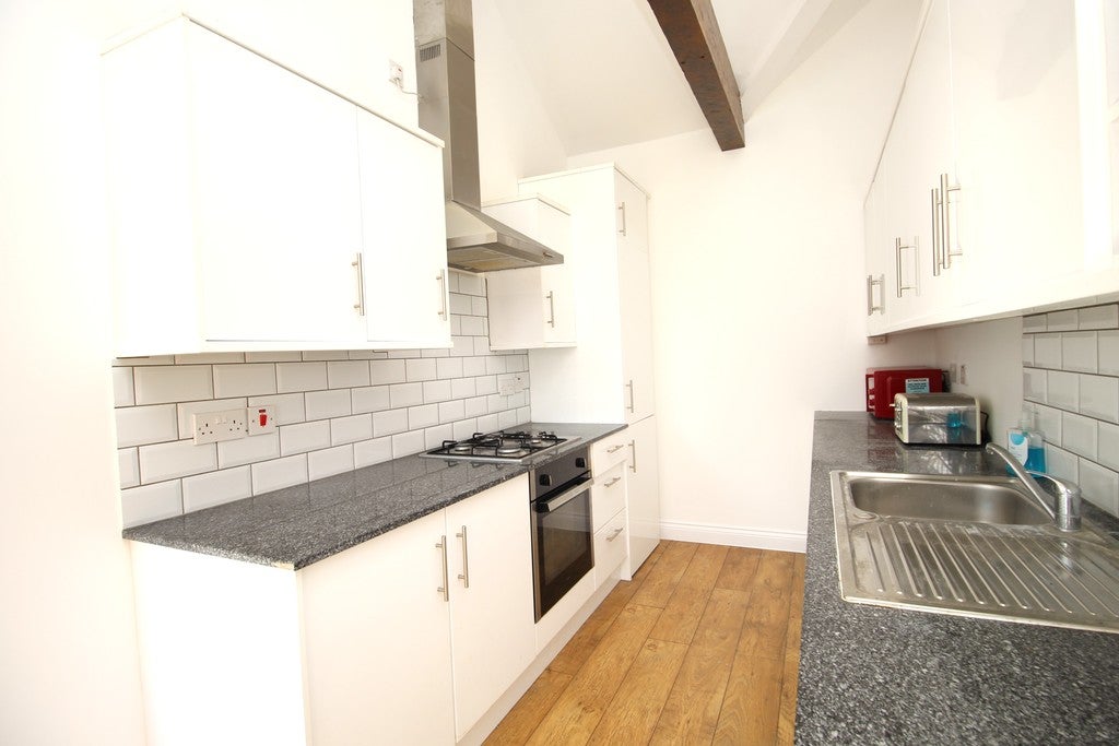 Flat Market Place in Tameside