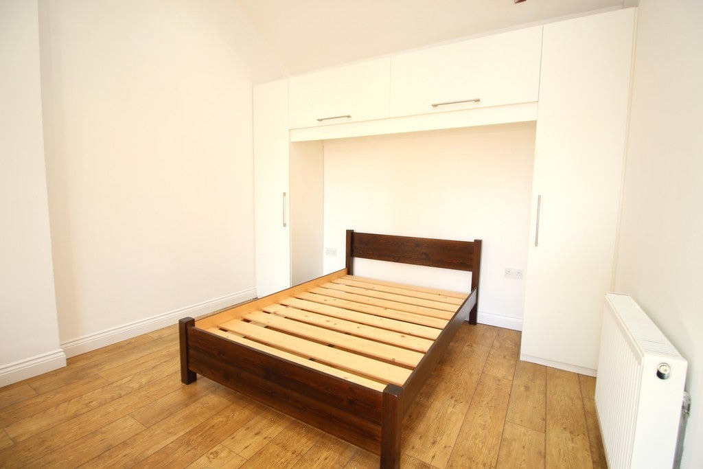Flat Market Place in Tameside