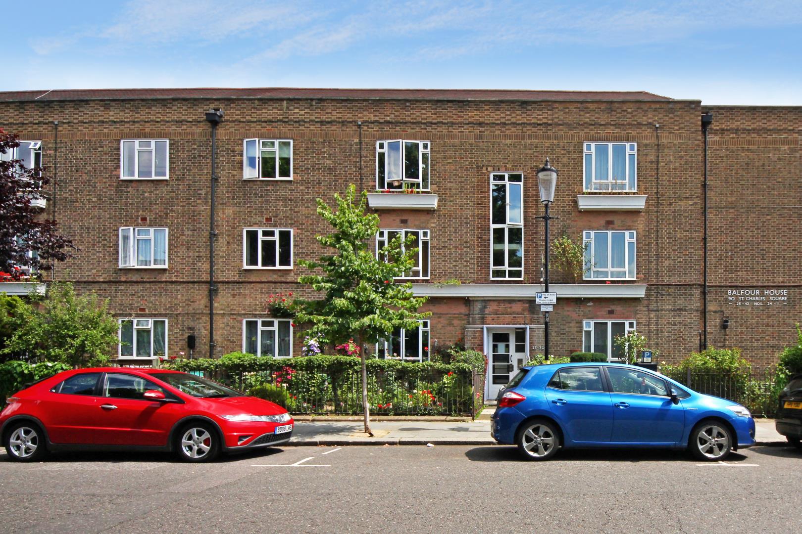 Flat St Charles Square in Greater London
