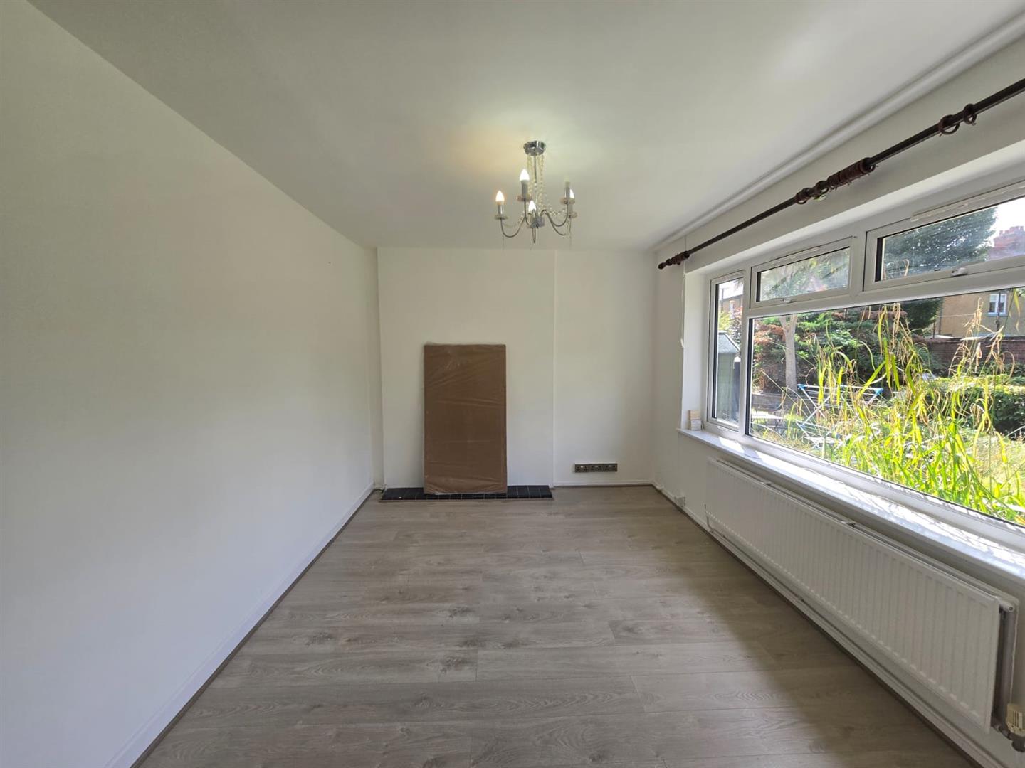 Flat Aycliffe Road in Greater London