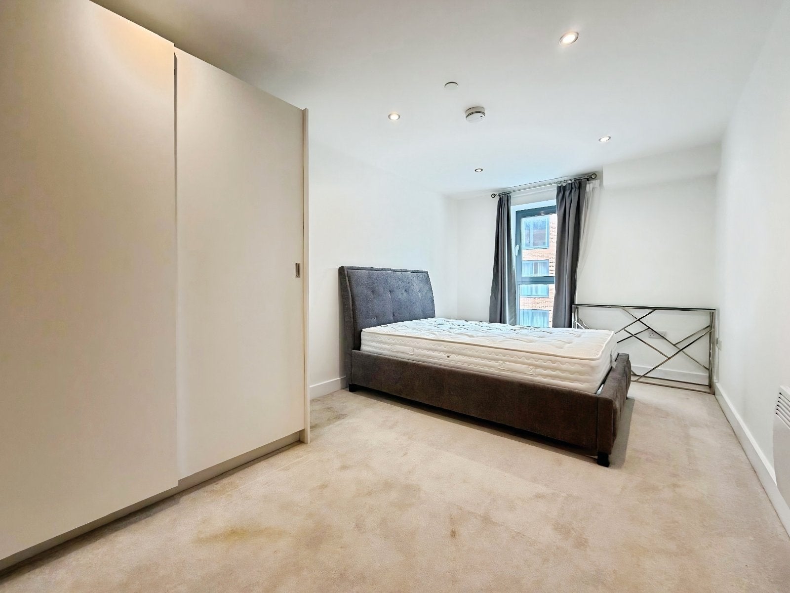 Flat Argyle Road in Leeds
