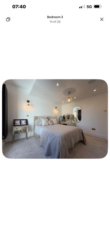 House Heath Villas in Greater London