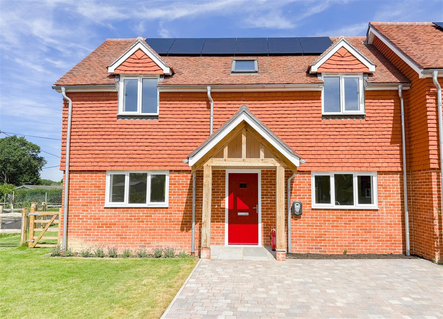 House Deanland Road in Wealden