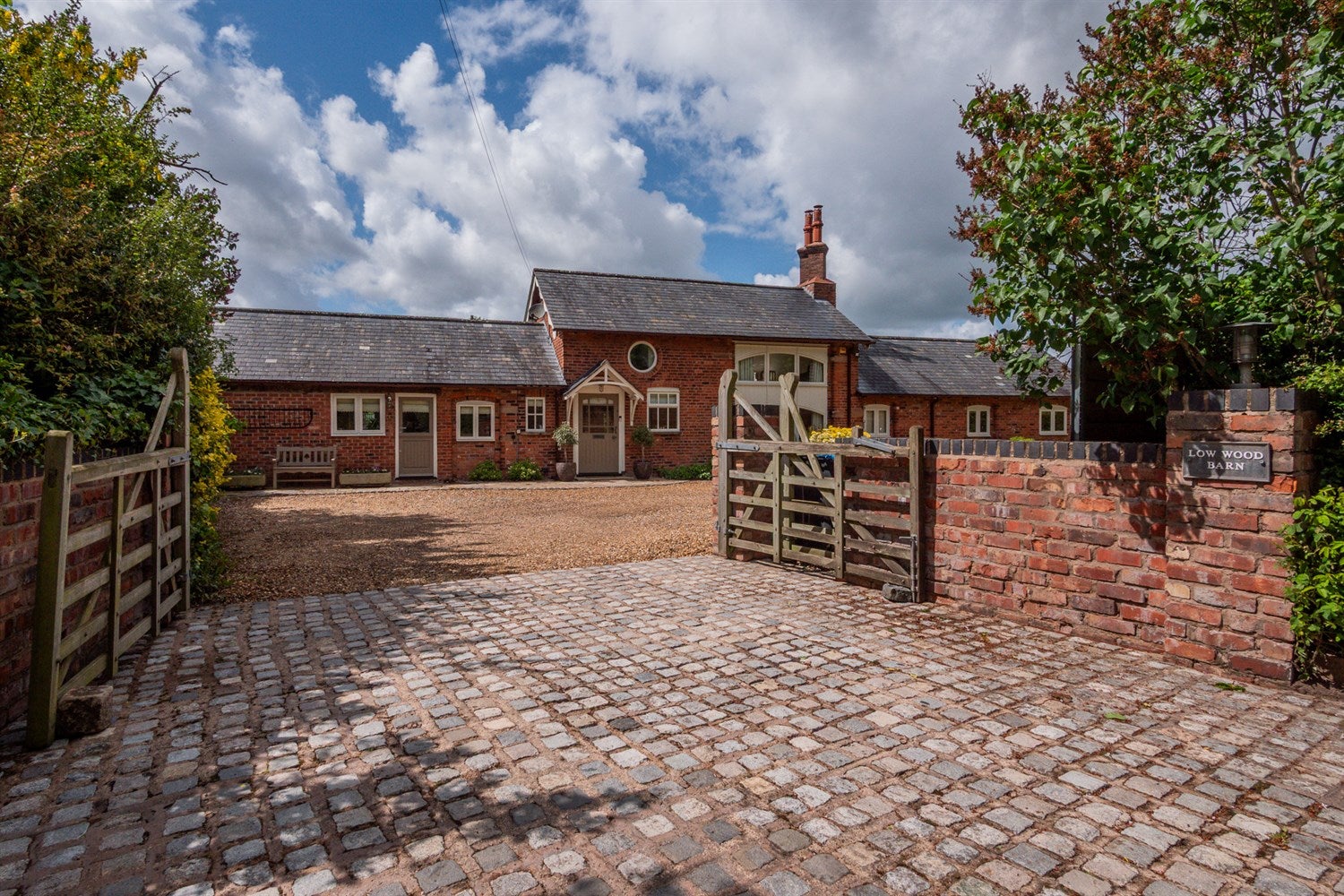 House Middlewich Road in Swan Green