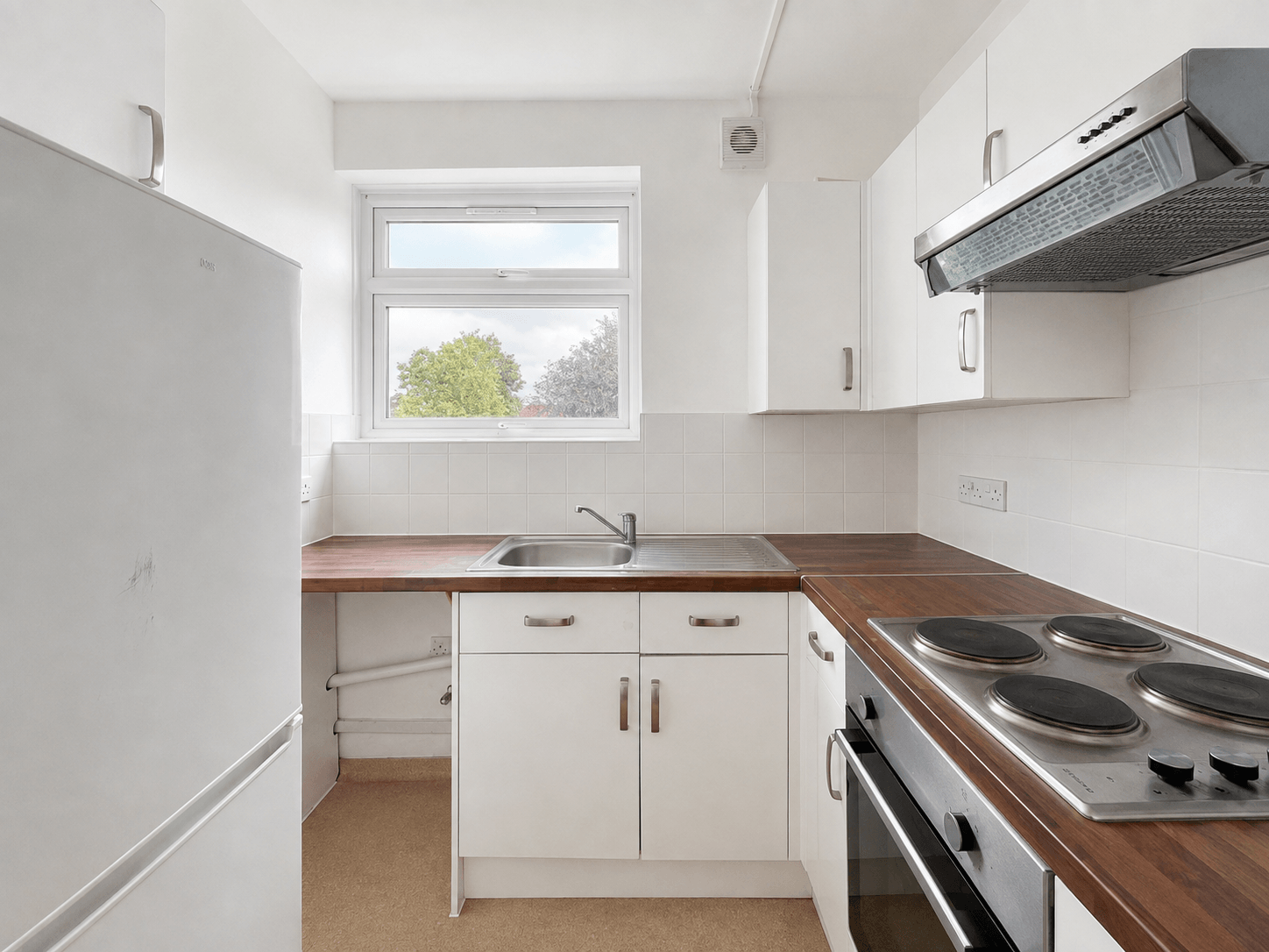Flat Atherton Heights in Greater London