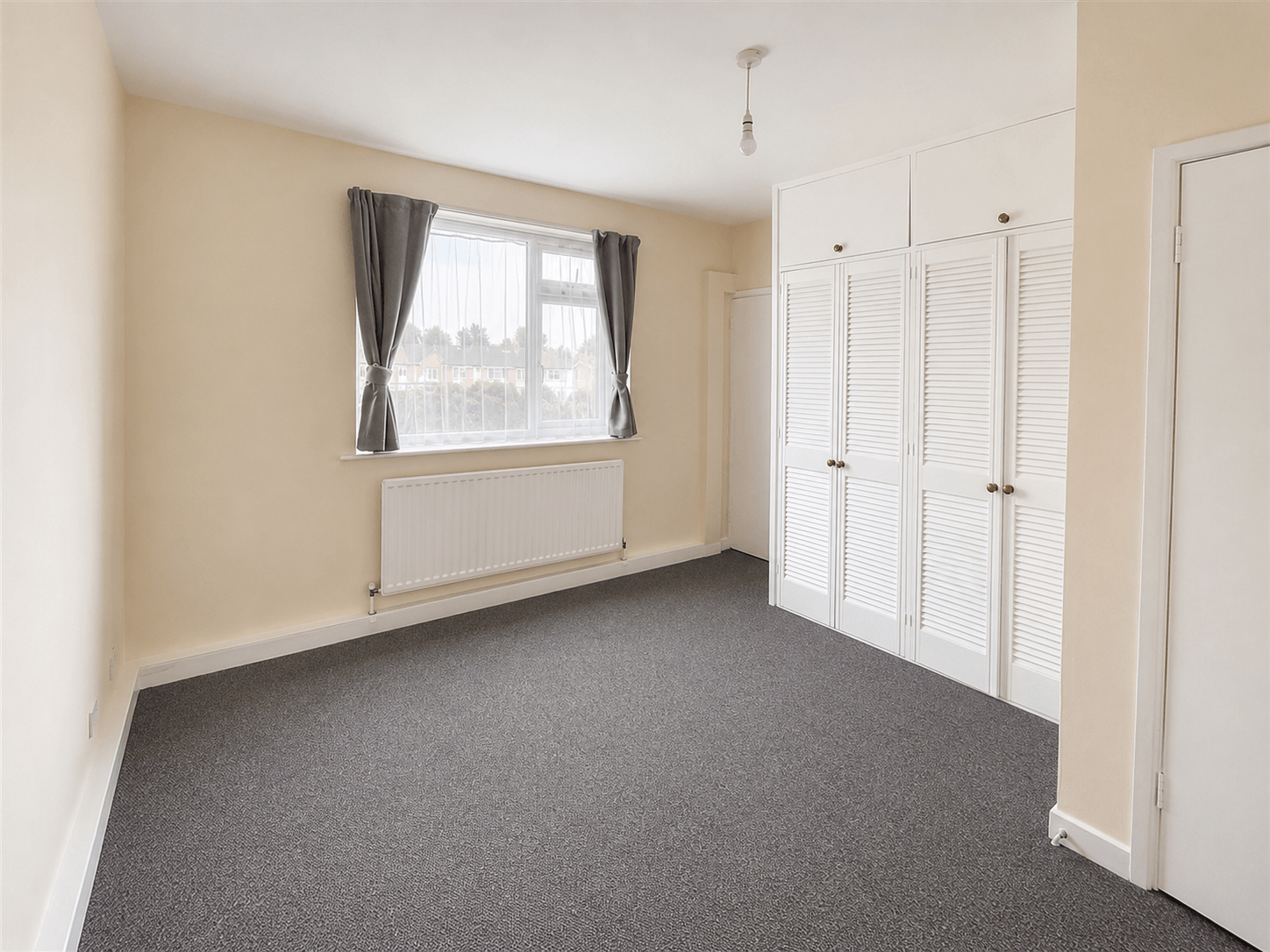 Flat Atherton Heights in Greater London
