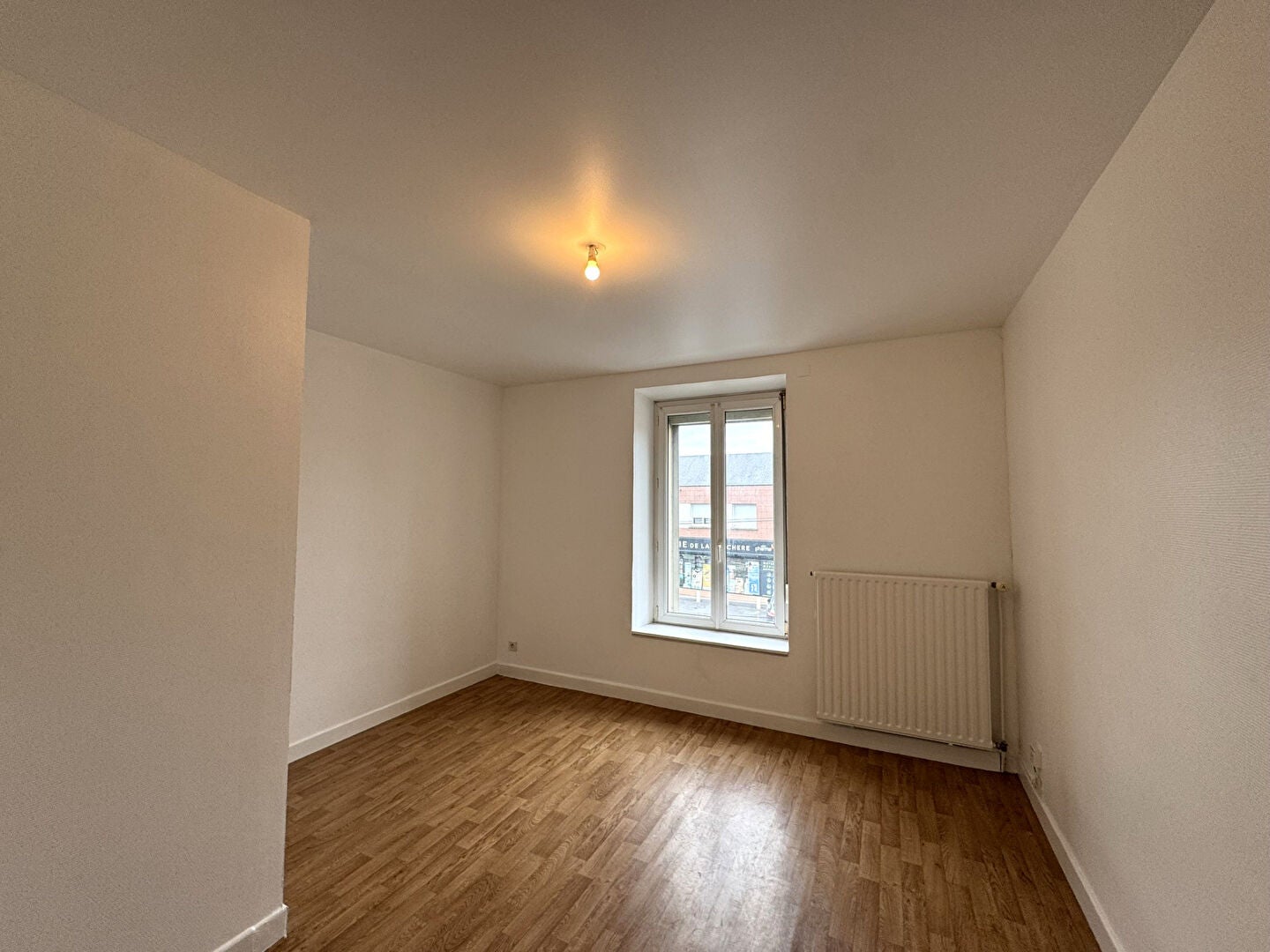 Flat Rue Jean Jaures in Neufmanil
