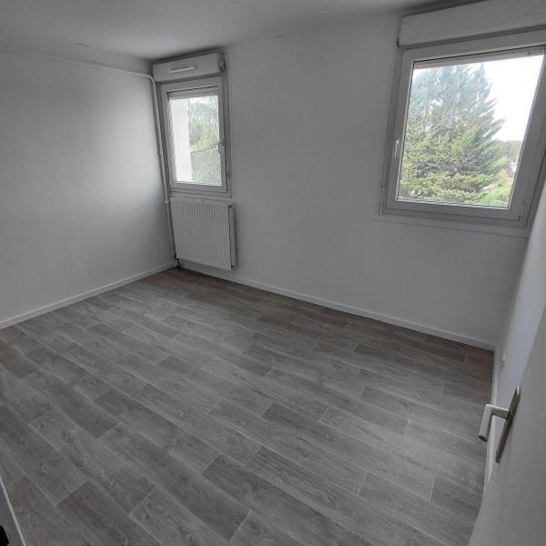 Appartement Rue Ferdinand Faulcon à La Tour-du-Pin