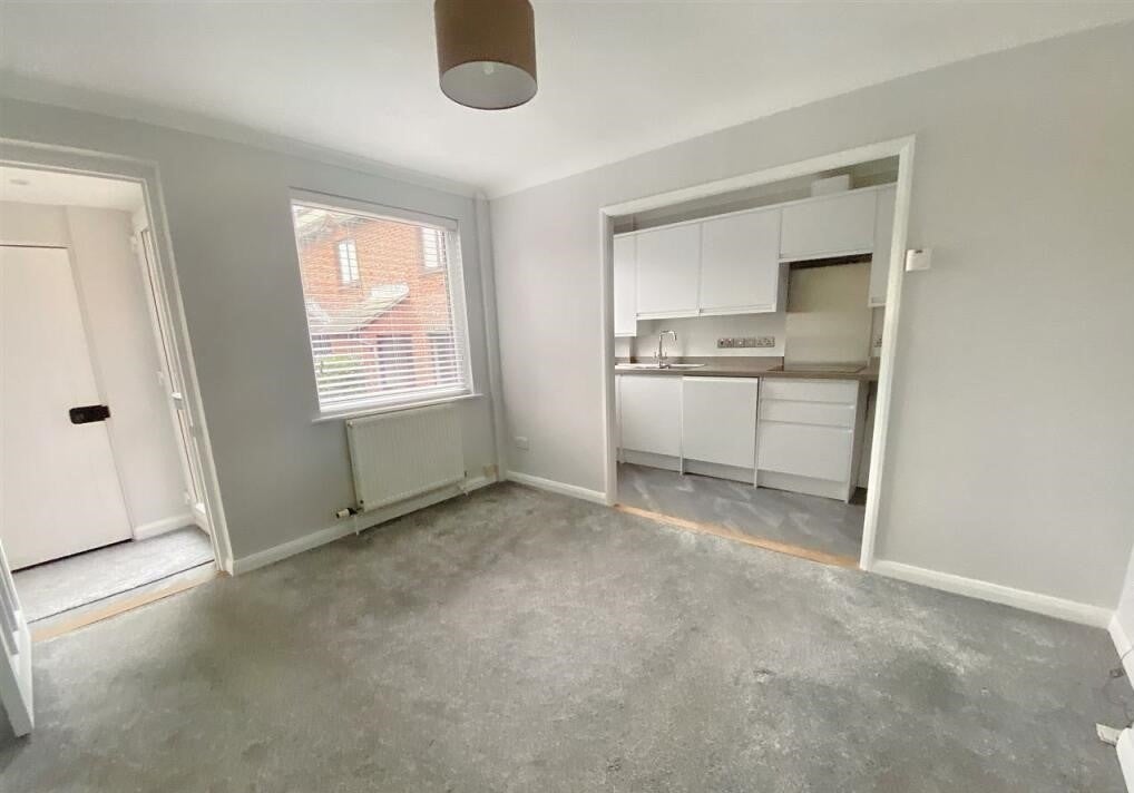 House Nurseries Close in Exeter