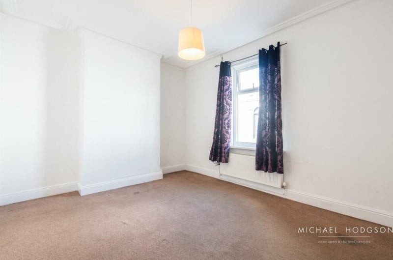 Room Cirencester Street in Sunderland