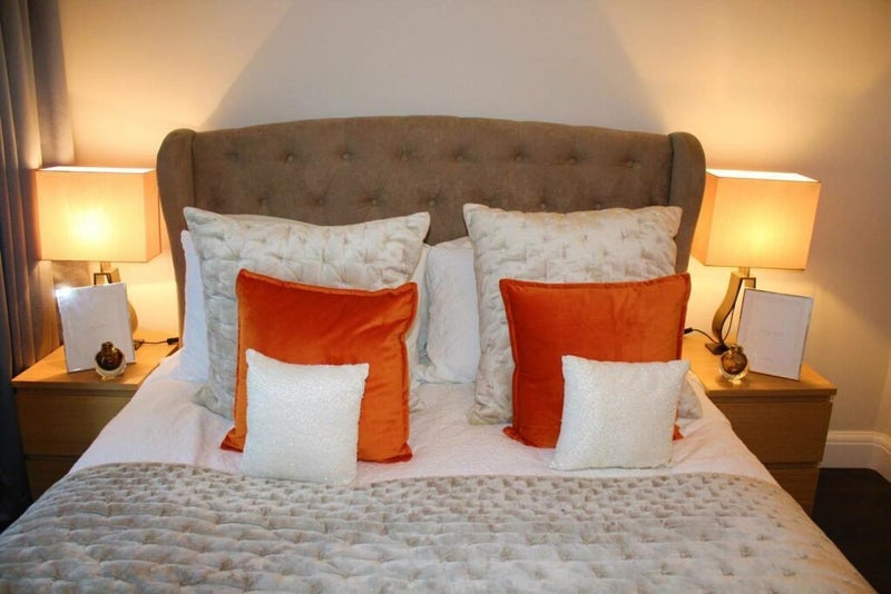 Room City Road in Greater London
