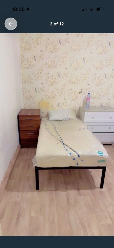 Room Wembley Way in Greater London