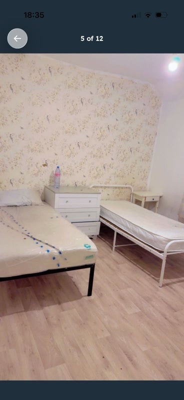 Room Wembley Way in Greater London