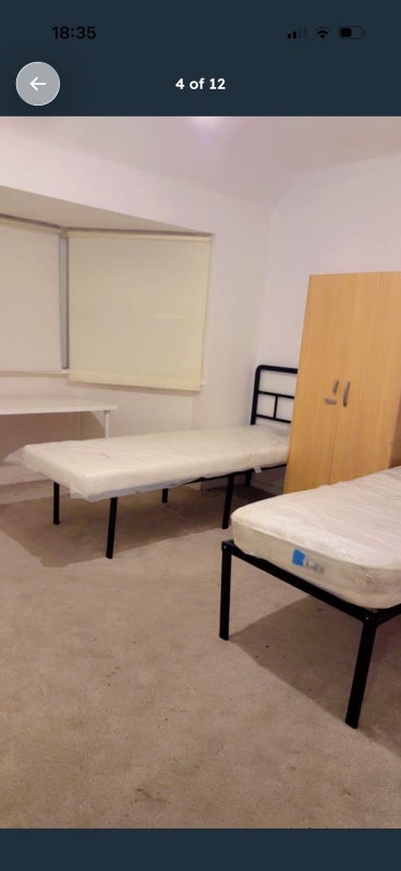 Room Wembley Way in Greater London