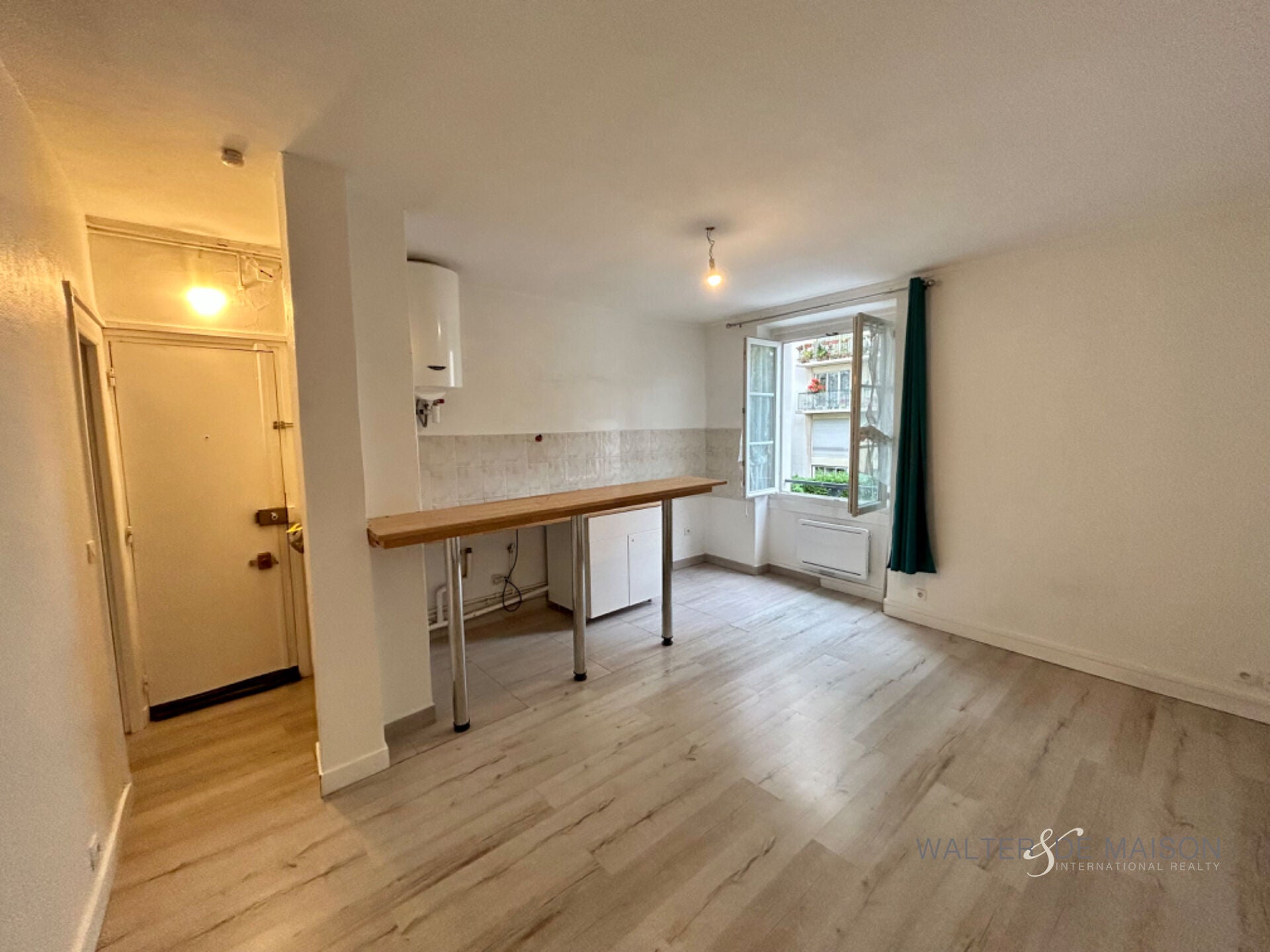 Appartement Rue Claude Decaen à Paris