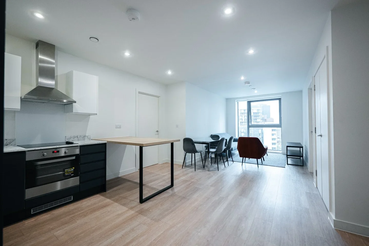 Flat New Kings Head Yard in Salford