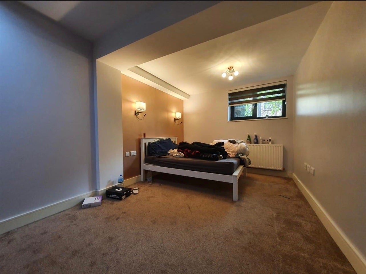 Flat Lancaster Road in Greater London