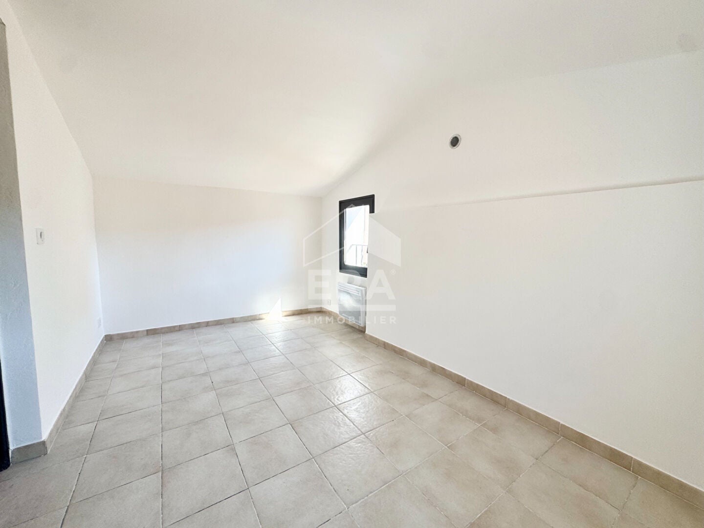 Appartement Corniche Paul Bénard à Mouans-Sartoux