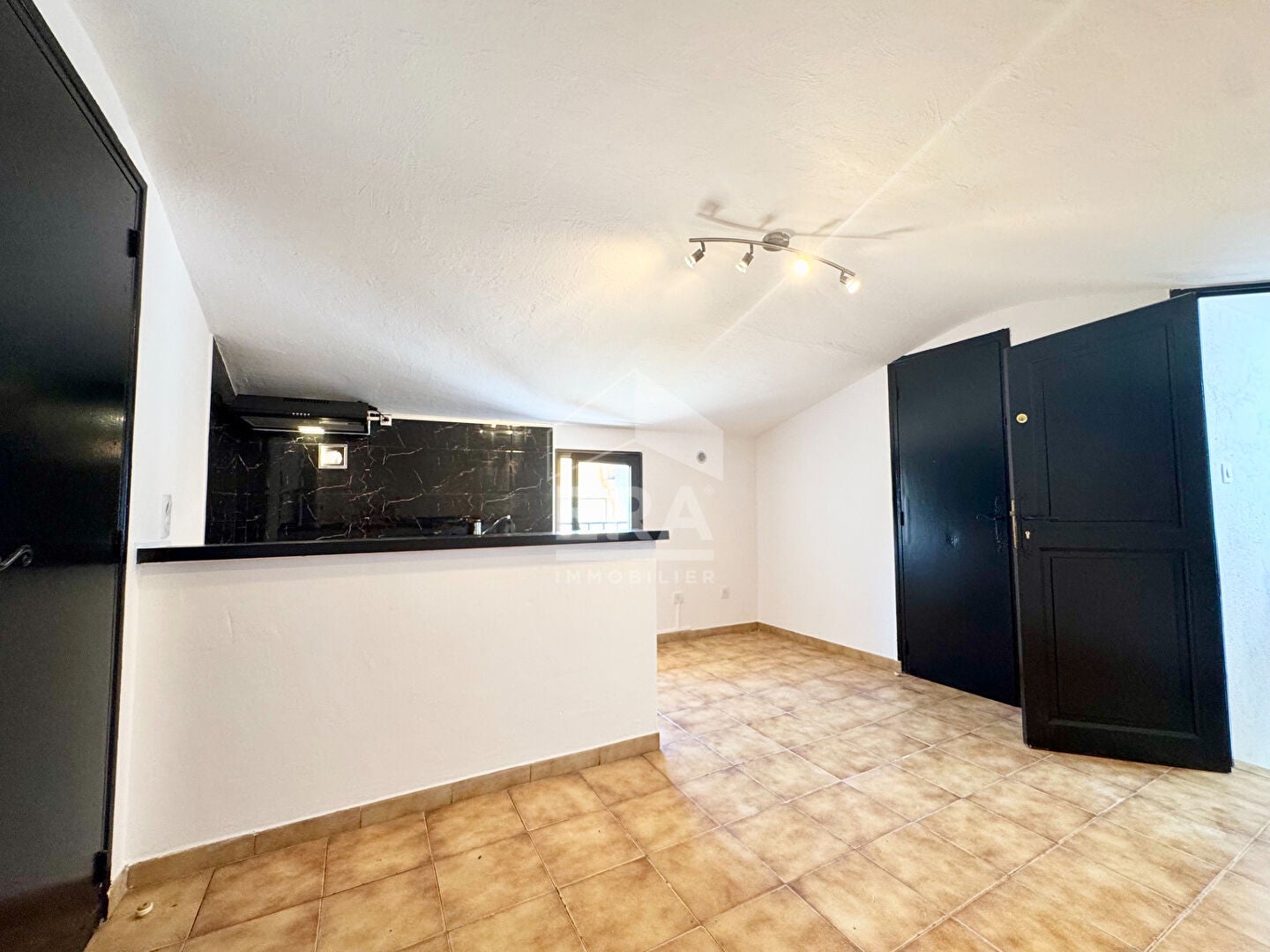Appartement Corniche Paul Bénard à Mouans-Sartoux