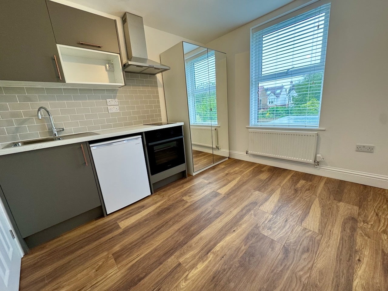 Flat Raphael Road in Portslade by Sea