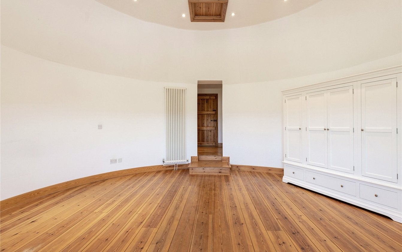 House Dully Road in Tonge