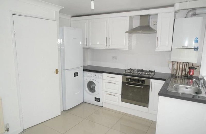 Room The Green in Greater London
