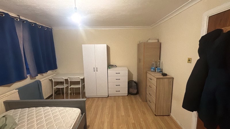 Room The Green in Greater London