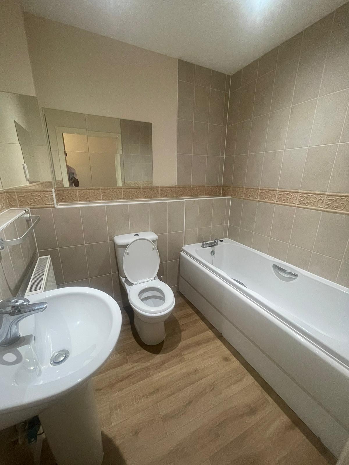 Flat Charles Street in Dartford