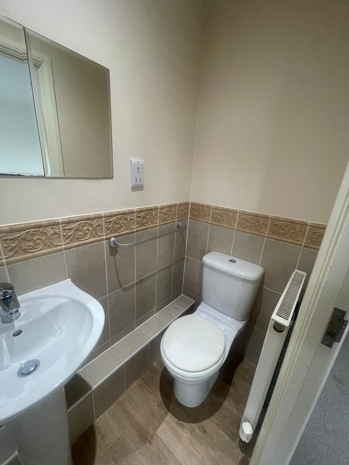 Flat Charles Street in Dartford