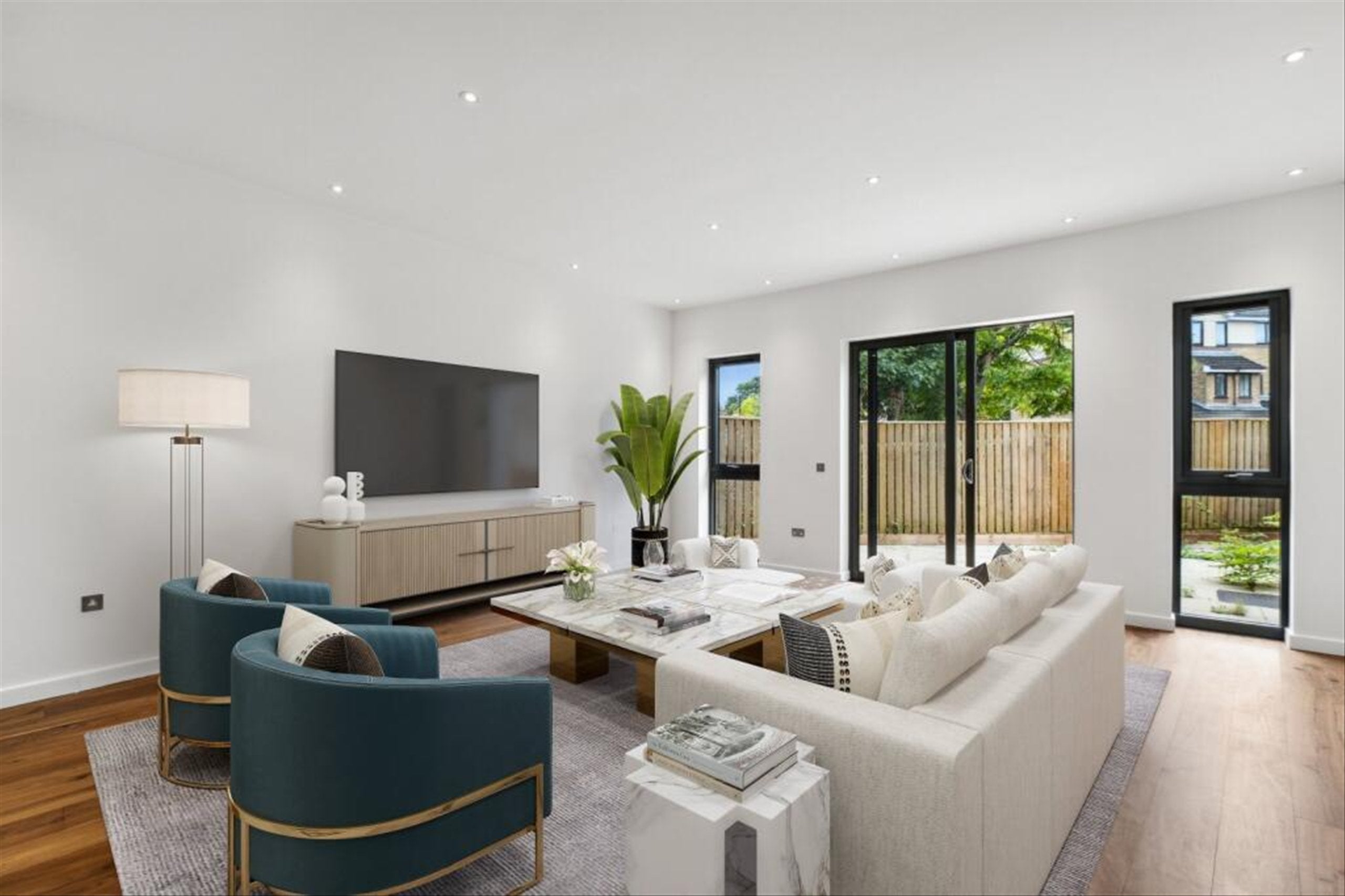 House Gunnersbury Mews in Greater London