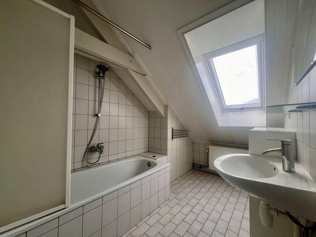 Studio te huur: Dorpstraat 43, Nuth