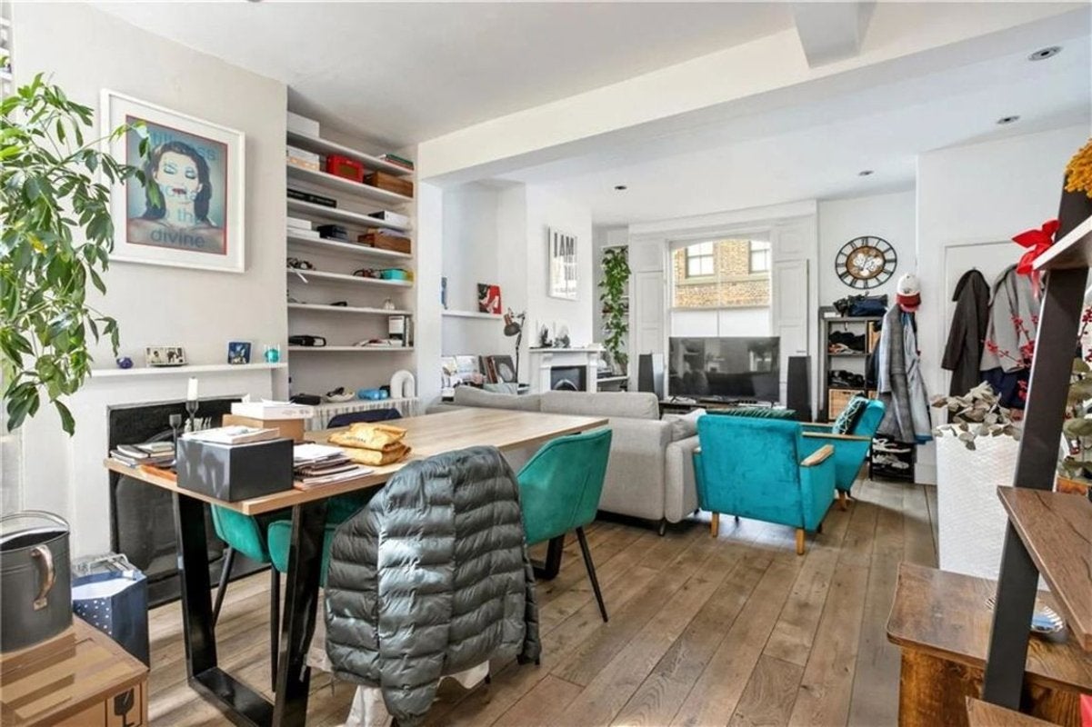 House Quilter Street in Greater London