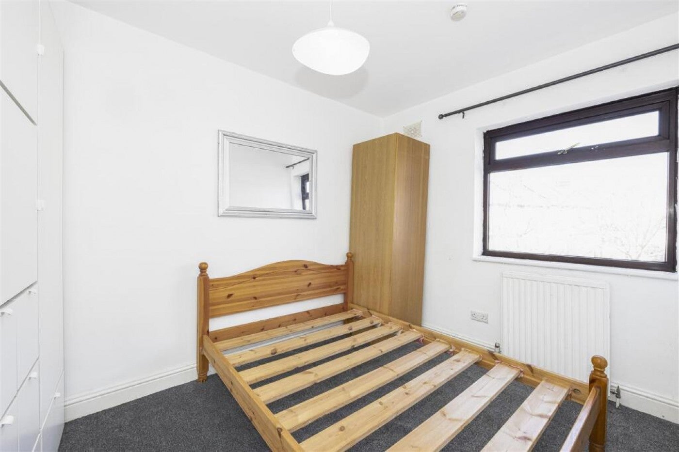 Flat Blackhorse Lane in Greater London