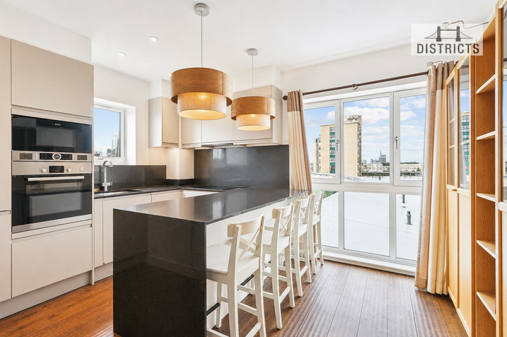 Flat Old Bellgate Place in Greater London