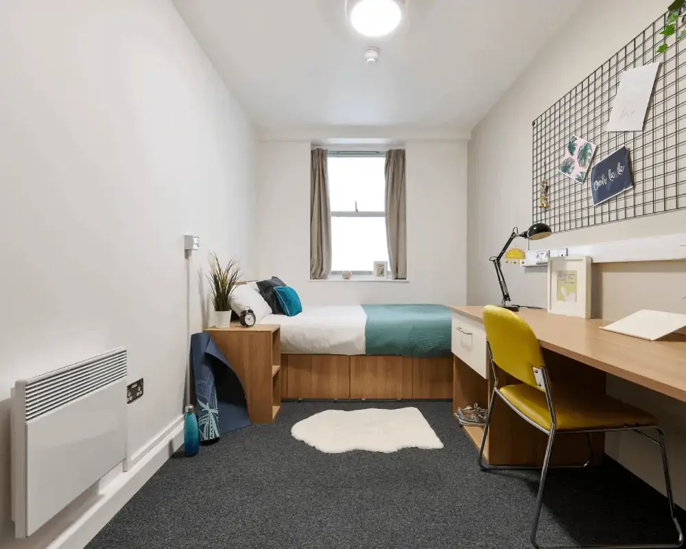 Flat Northernhay Place in Exeter