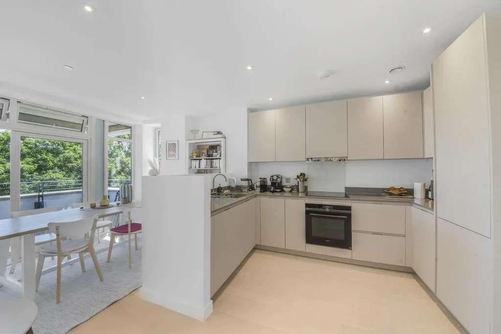 Flat Maitland Park Villas in Greater London