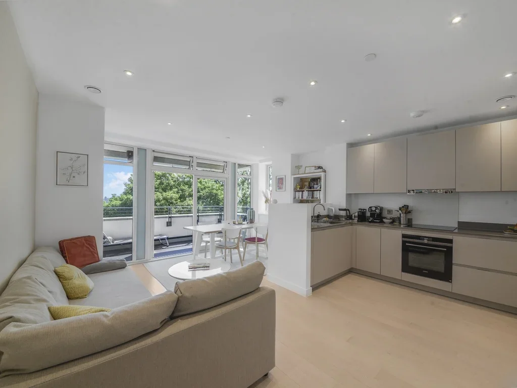 Flat Maitland Park Villas in Greater London