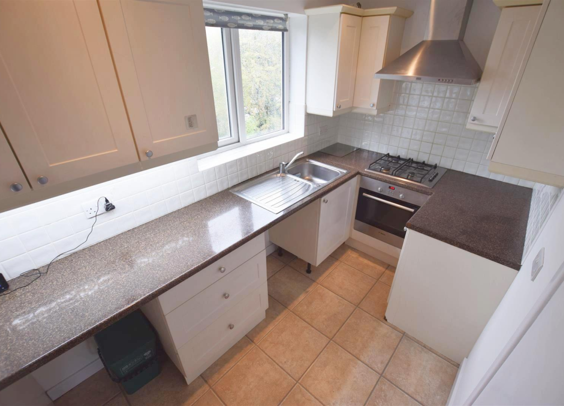 Flat Sunnybank Avenue in Coventry