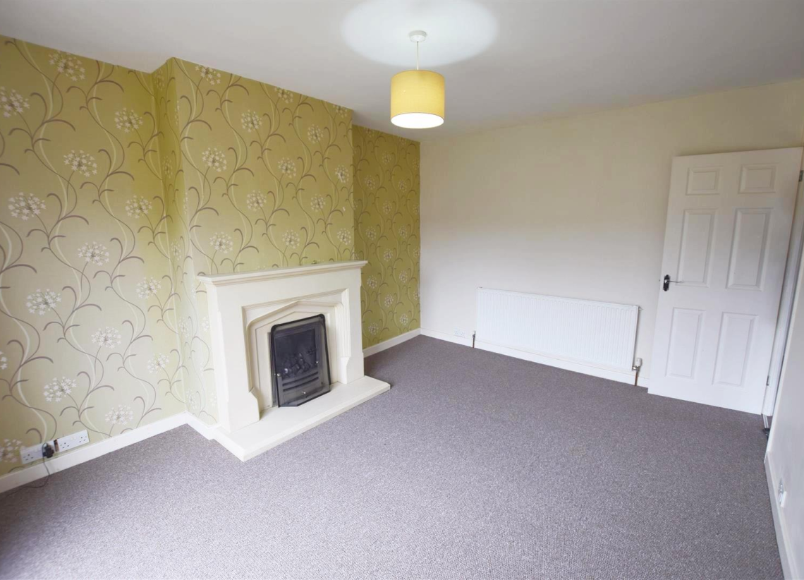 Flat Sunnybank Avenue in Coventry