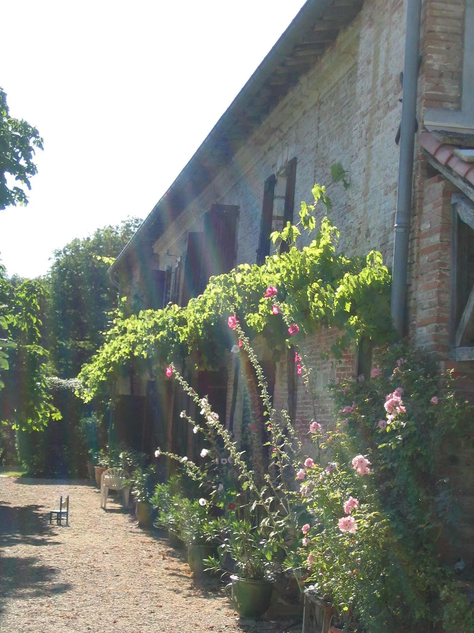 Room Route de Lagarde in Saint-Jean-Lherm